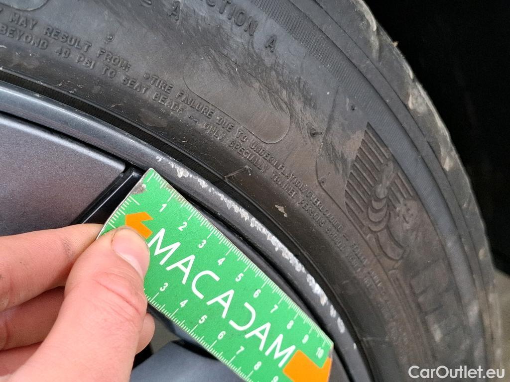  Tesla  Model 3 TESLA  / 2018 / 4P / Berline Grande Autonomie #2