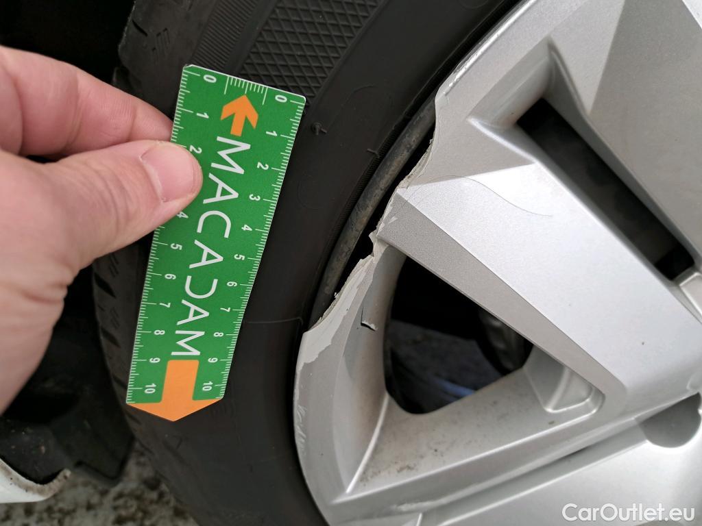  Renault  Clio  V Business 1.0 TCe 100CV BVM5 E6dT #25