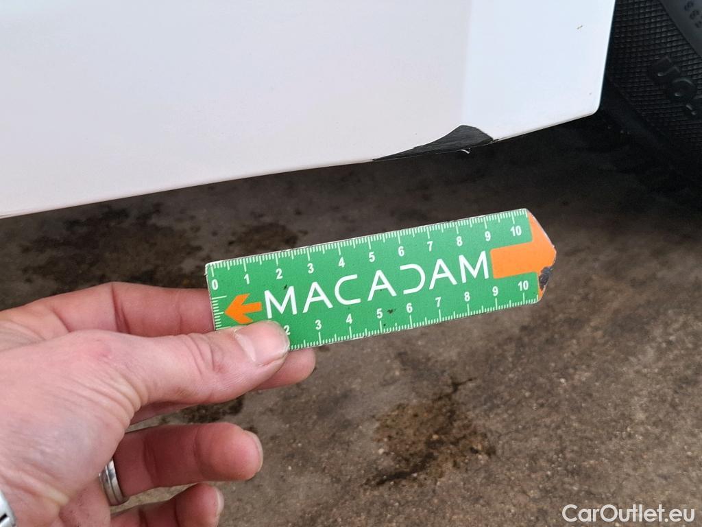  Toyota  Corolla TOYOTA  / 2018 / 5P / Berline Hybride 122h Dynamic Business Stage Acad #14