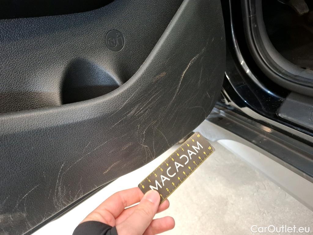  Hyundai  Tucson HYUNDAI  / 2018 / 5P / SUV 1.6 CRDI 115 HYBRID 48V CREATIVE #3