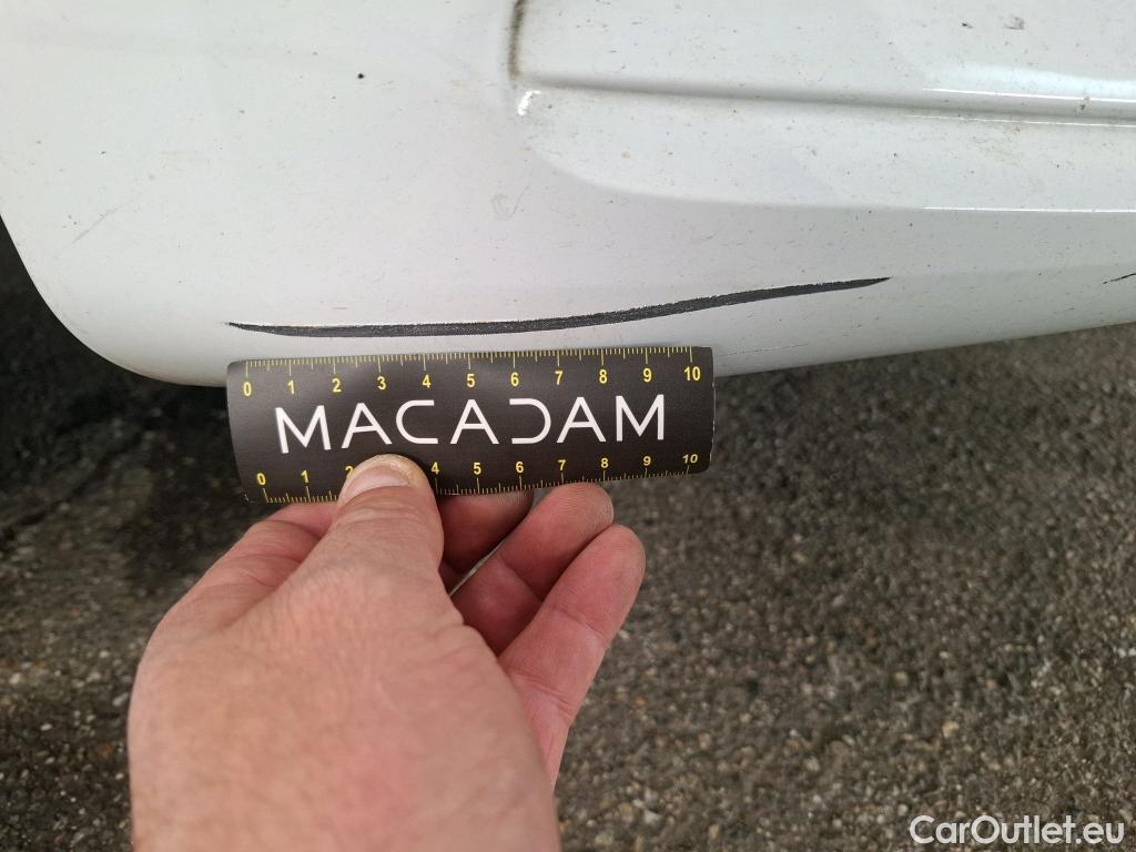  Renault  Clio RENAULT  / 2019 / 5P / Berline Business E-TECH 140 #4