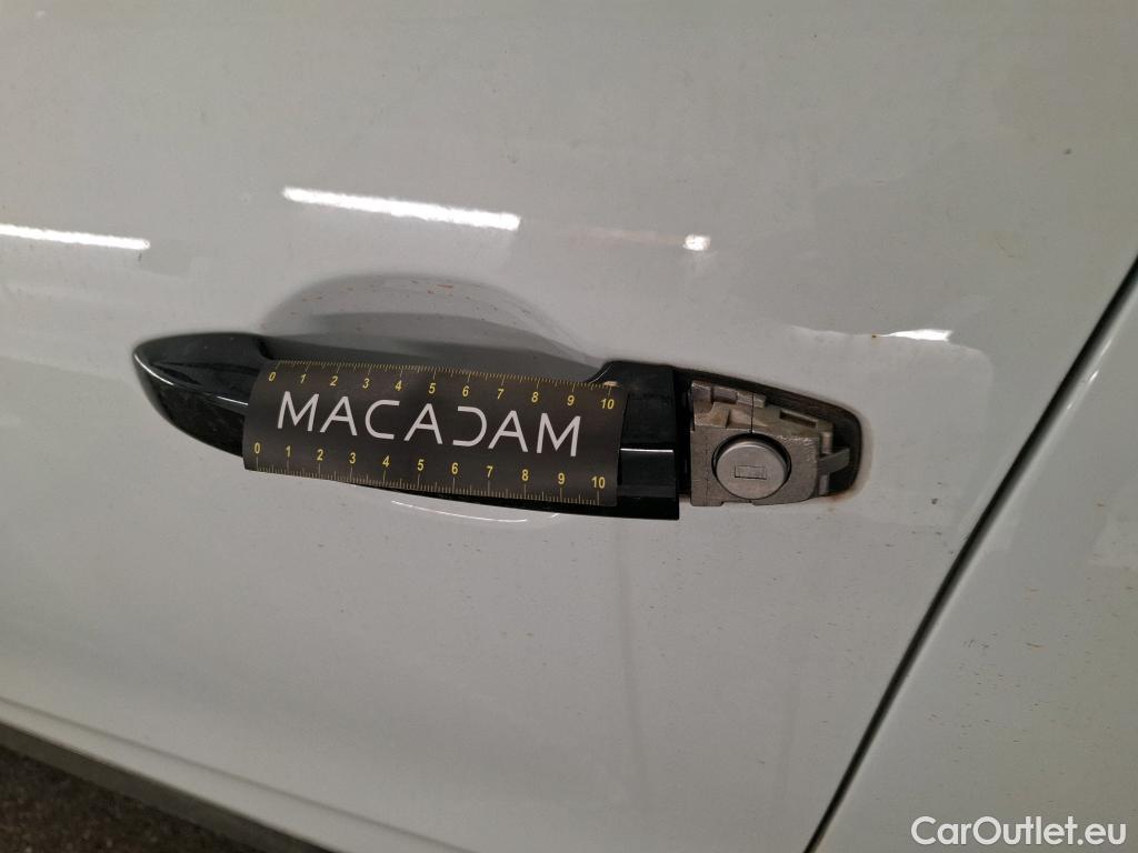  Renault  Clio RENAULT  / 2019 / 5P / Berline Business E-TECH 140 #17