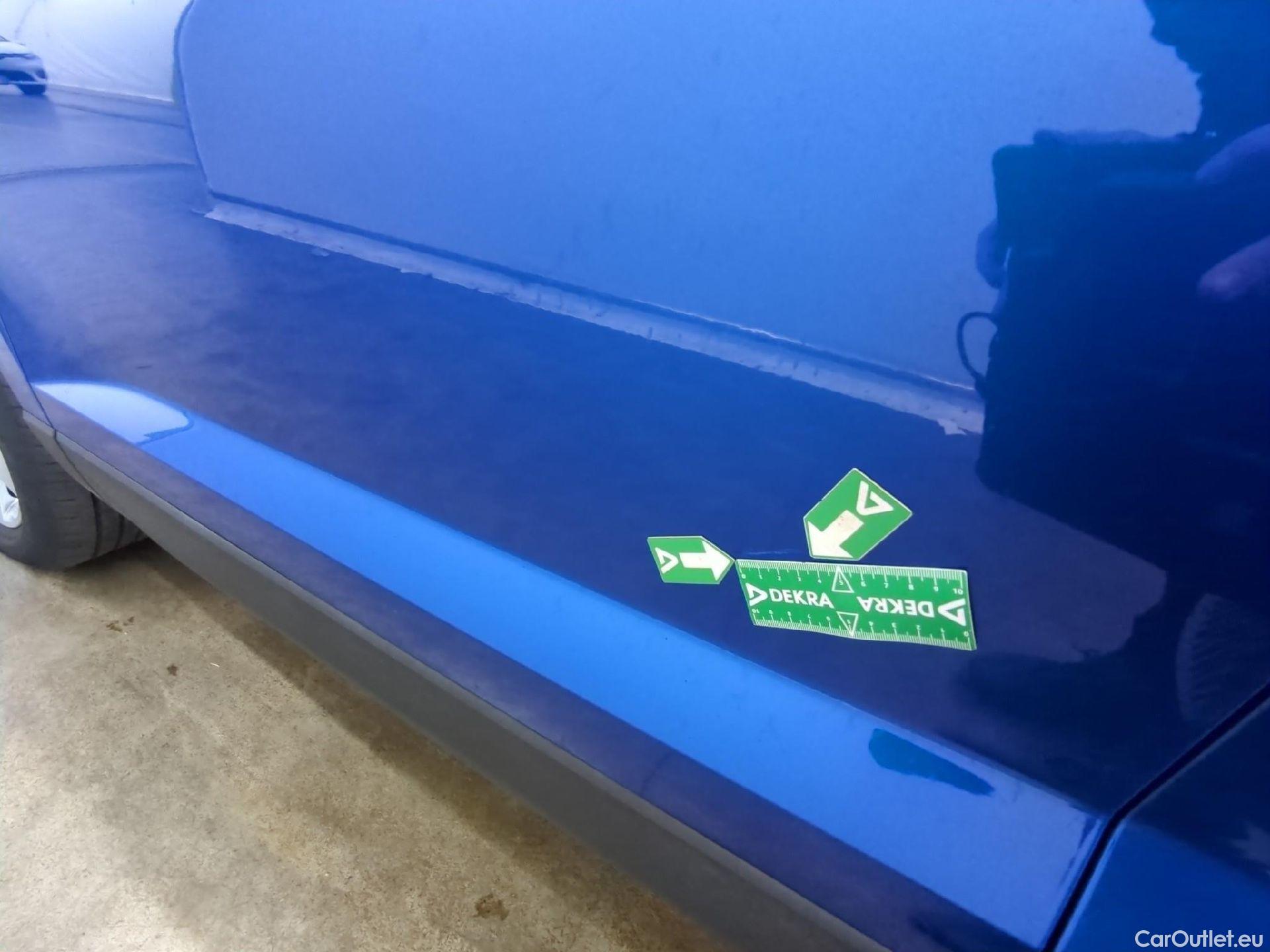  Skoda  Karoq SKODA  / 2017 / 5P / SUV 1.5 TSI ACT 150ch Ambition #13