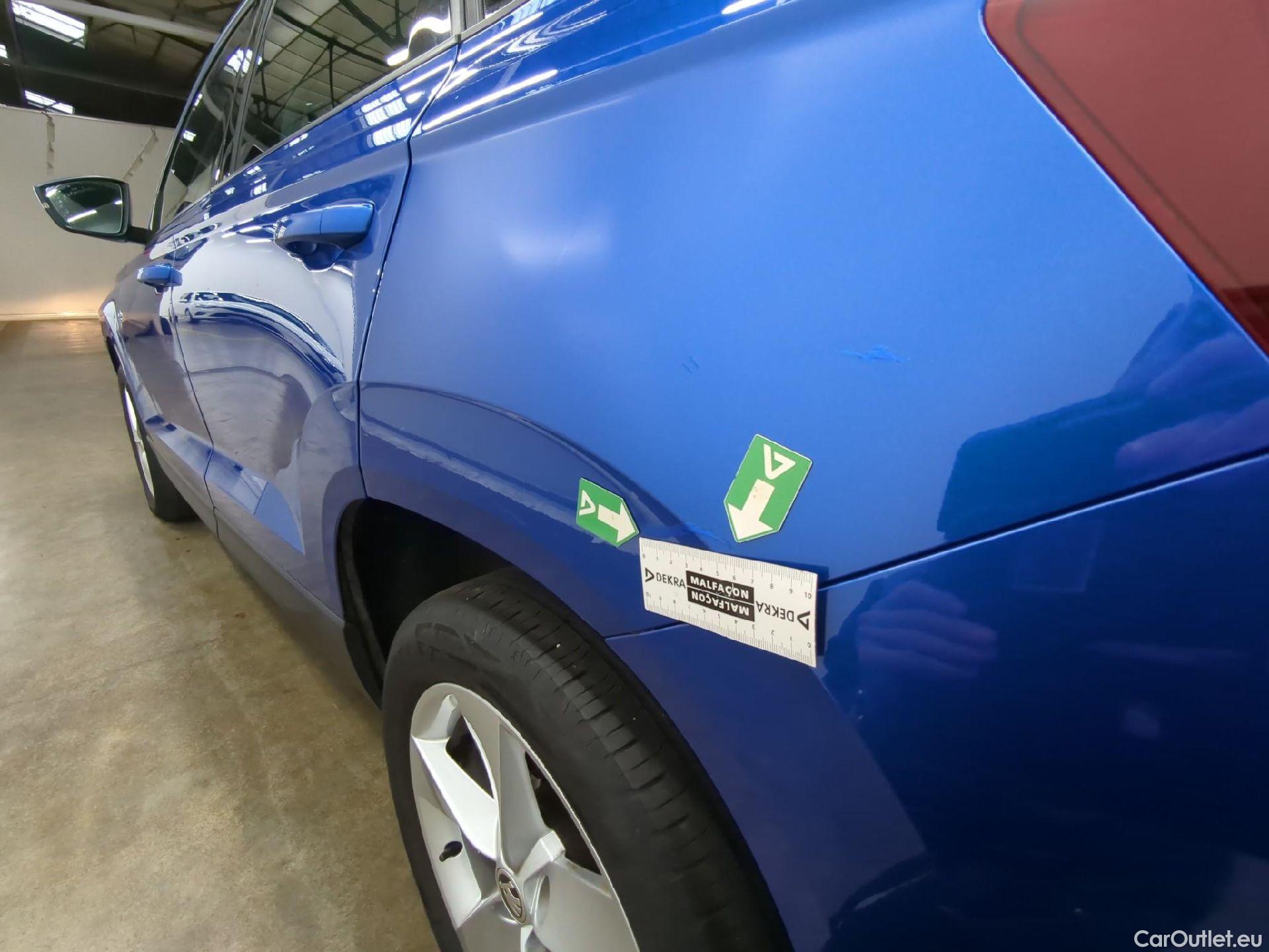  Skoda  Karoq SKODA  / 2017 / 5P / SUV 1.5 TSI ACT 150ch Ambition #17