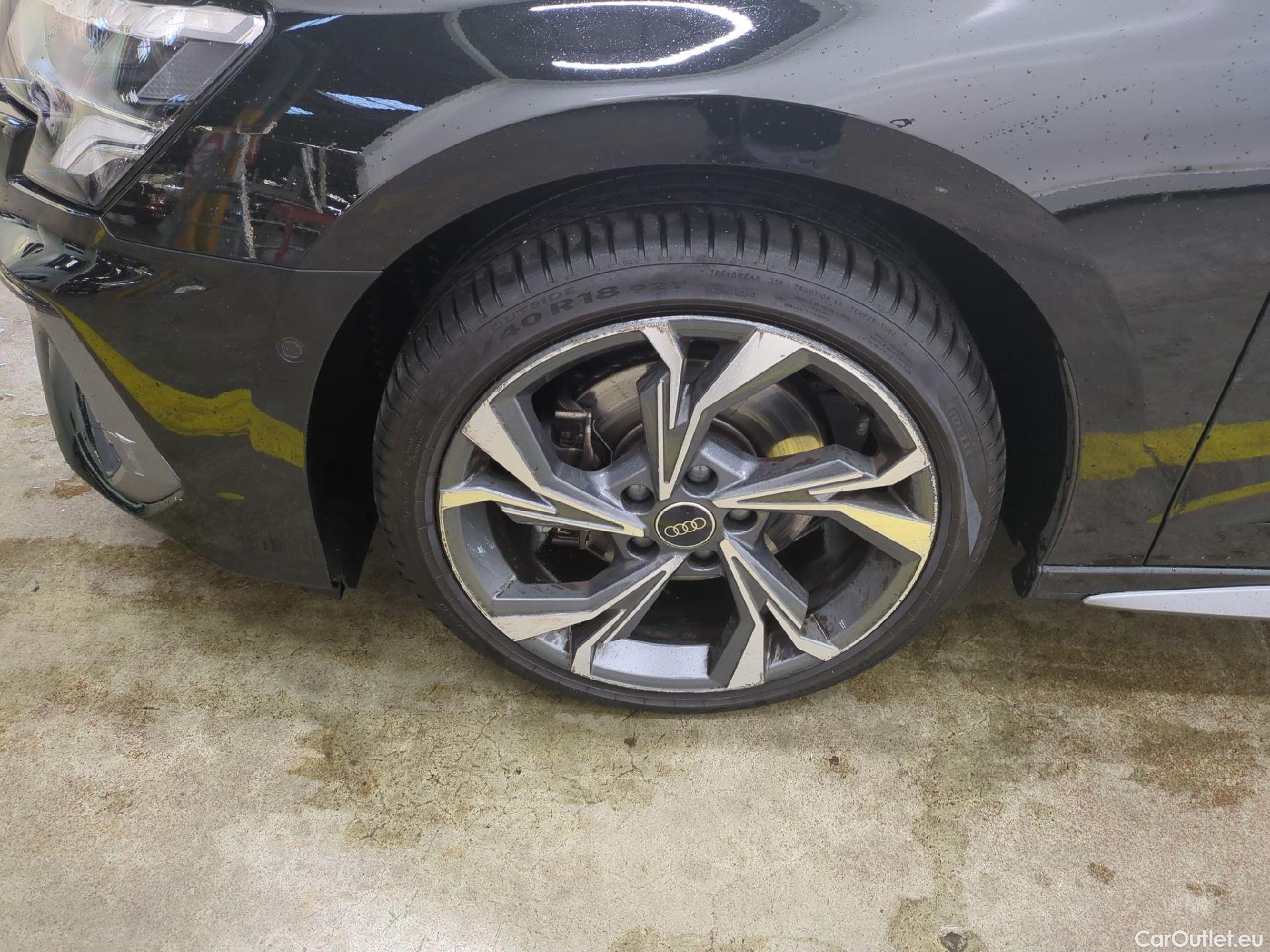  Audi  A3 AUDI  Sportback / 2020 / 5P / Berline 40 TFSI 190 QUAT S Tronic S Line #4