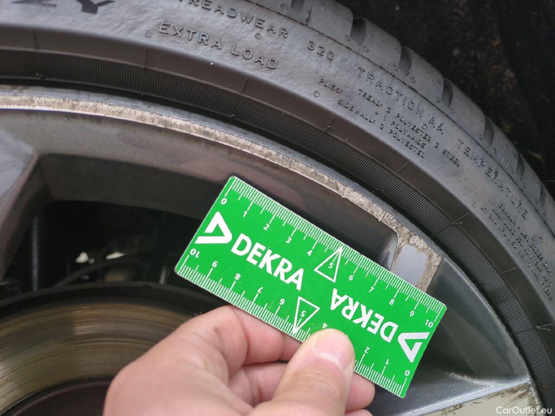  Audi  A3 AUDI  Sportback / 2020 / 5P / Berline 40 TFSI 190 QUAT S Tronic S Line #8