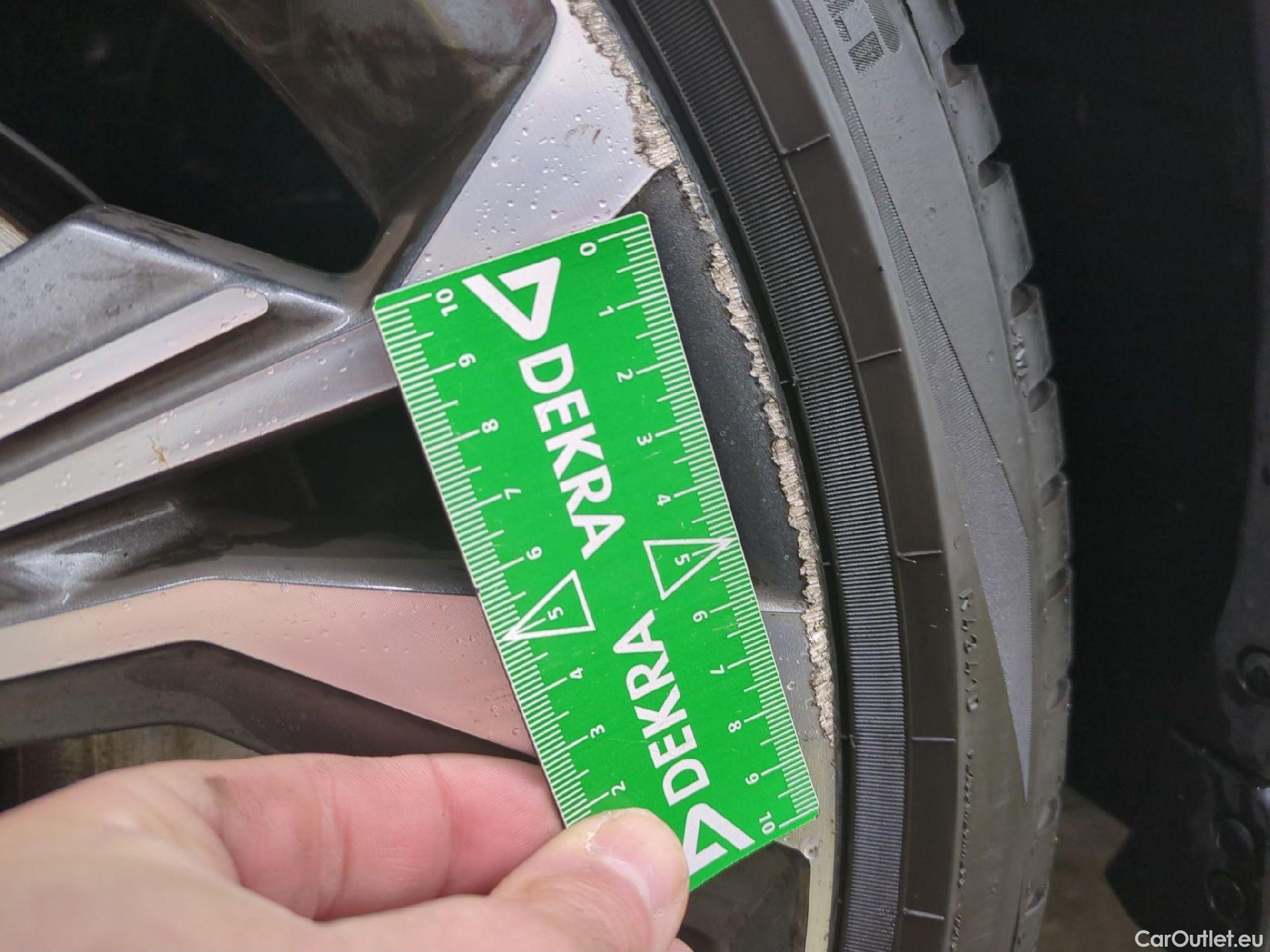  Audi  A3 AUDI  Sportback / 2020 / 5P / Berline 40 TFSI 190 QUAT S Tronic S Line #2