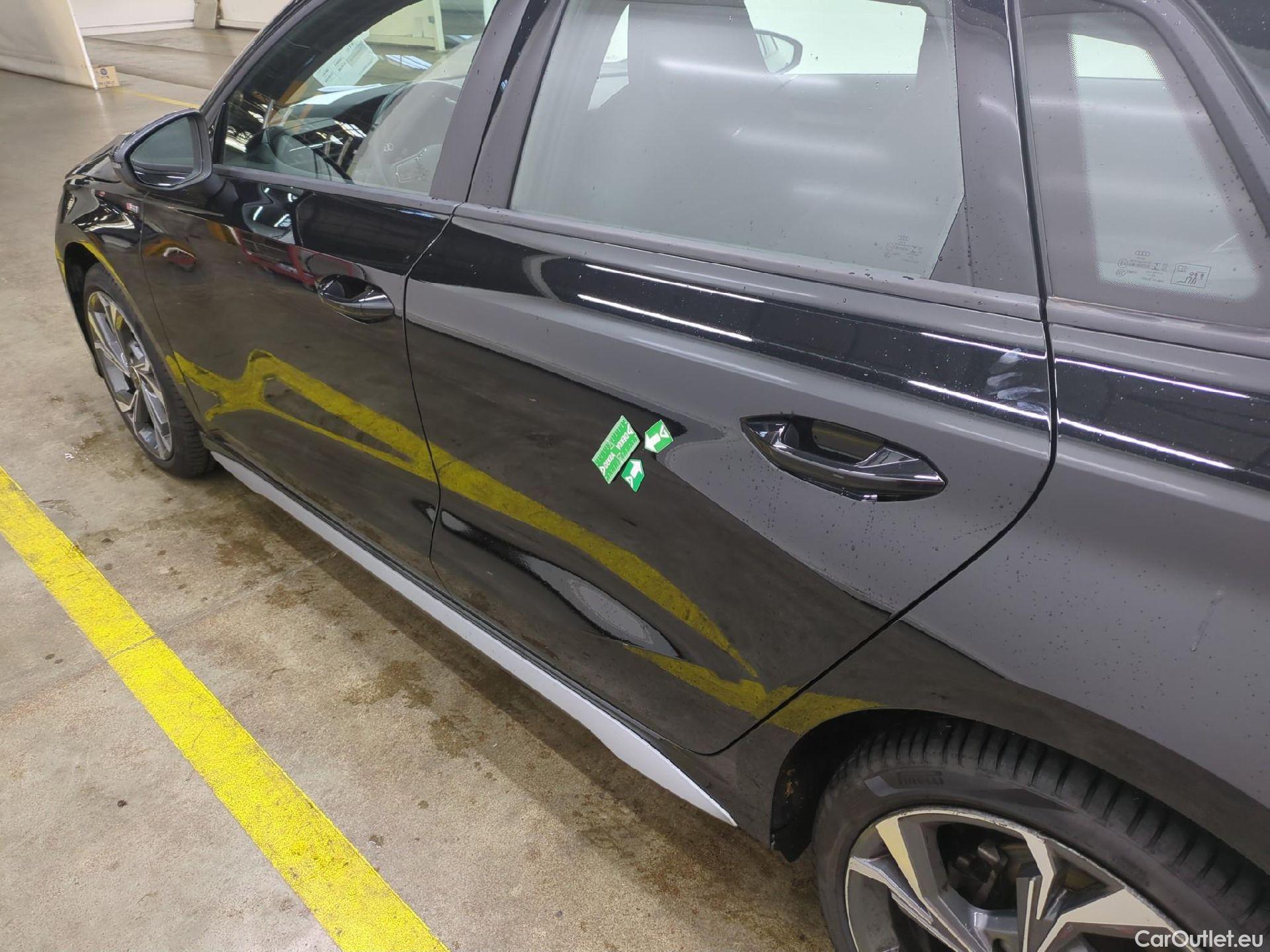  Audi  A3 AUDI  Sportback / 2020 / 5P / Berline 40 TFSI 190 QUAT S Tronic S Line #27