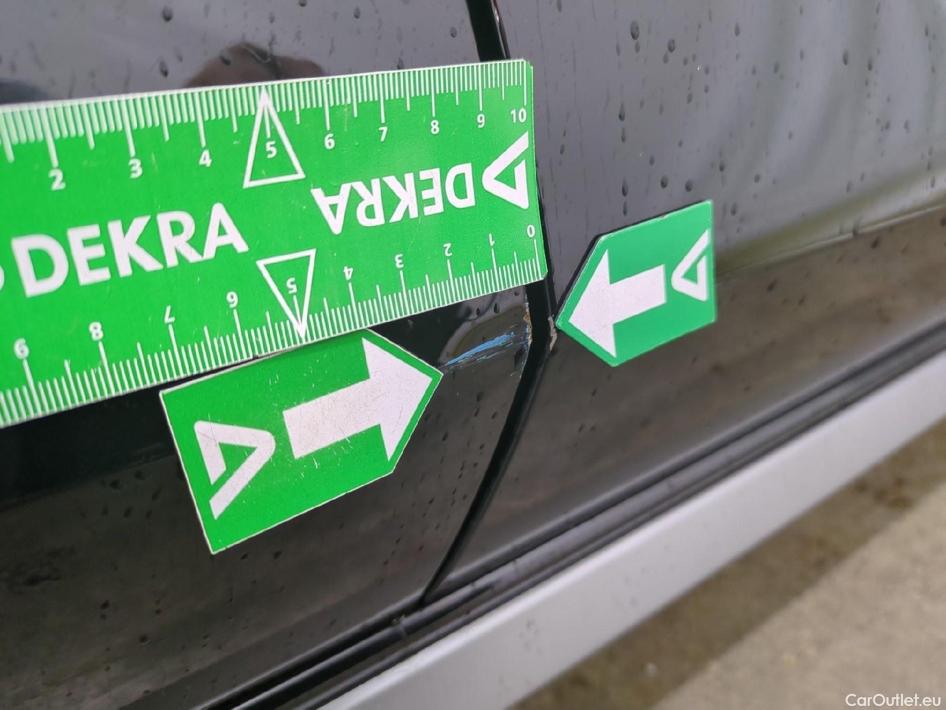  Audi  A3 AUDI  Sportback / 2020 / 5P / Berline 40 TFSI 190 QUAT S Tronic S Line #37