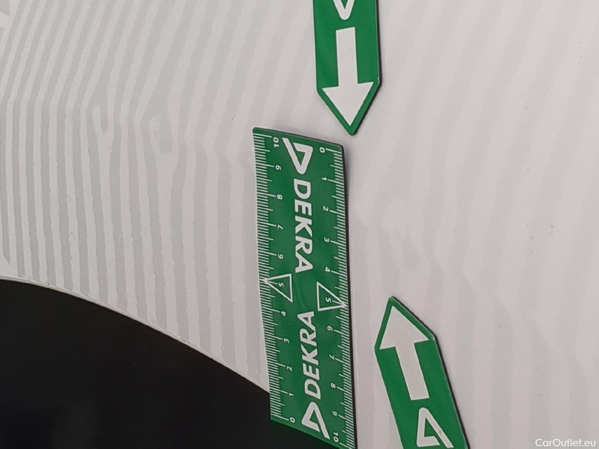  Toyota  Proace  City / 2019 / 4P / Fourgonnette 1.5 Medium 100 D-4D Business / BOITE DE VITESSE NEUVE
 #12