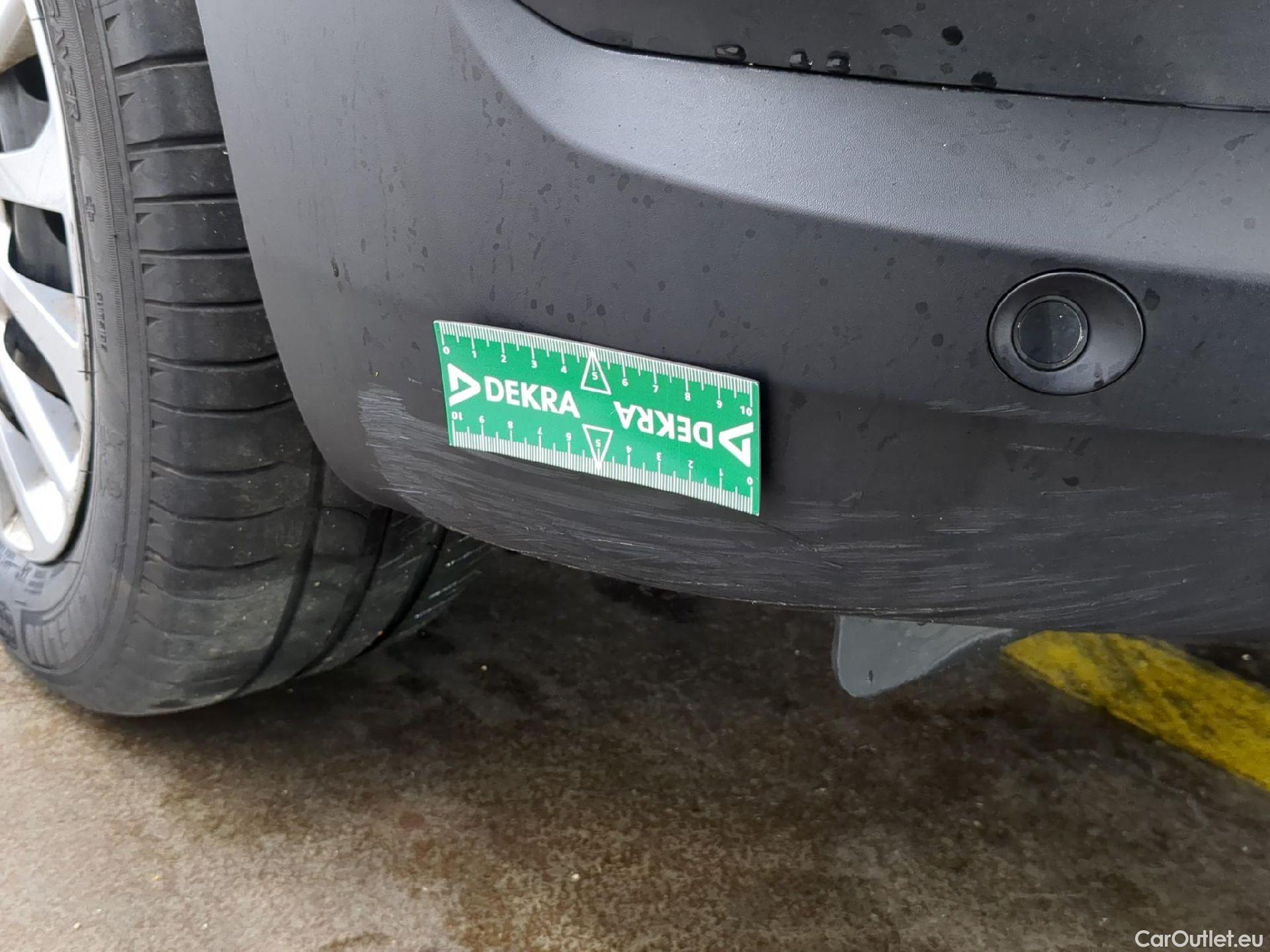  Toyota  Proace  City / 2019 / 4P / Fourgonnette 1.5 Medium 100 D-4D Business / BOITE DE VITESSE NEUVE
 #23