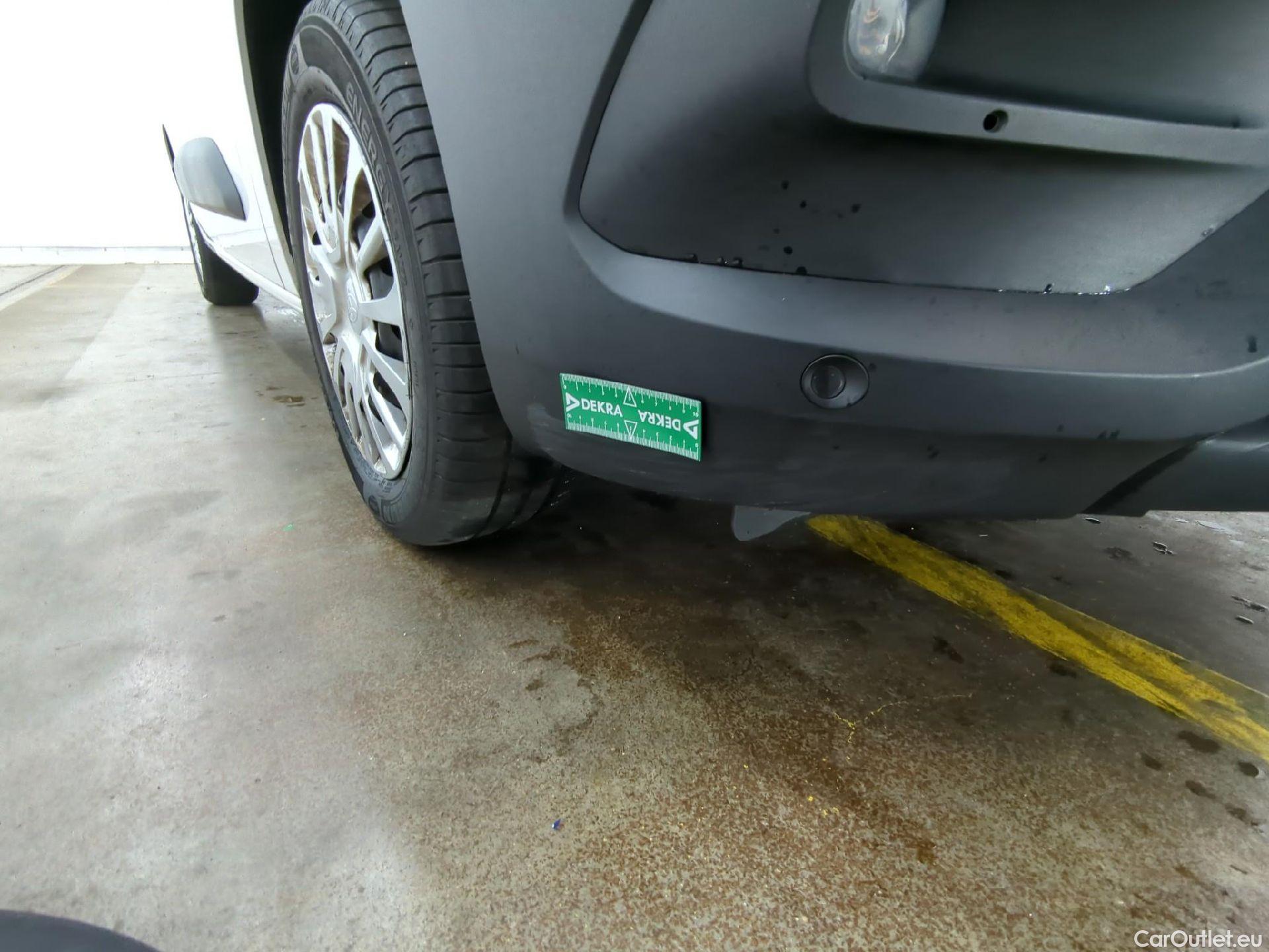  Toyota  Proace  City / 2019 / 4P / Fourgonnette 1.5 Medium 100 D-4D Business / BOITE DE VITESSE NEUVE
 #22