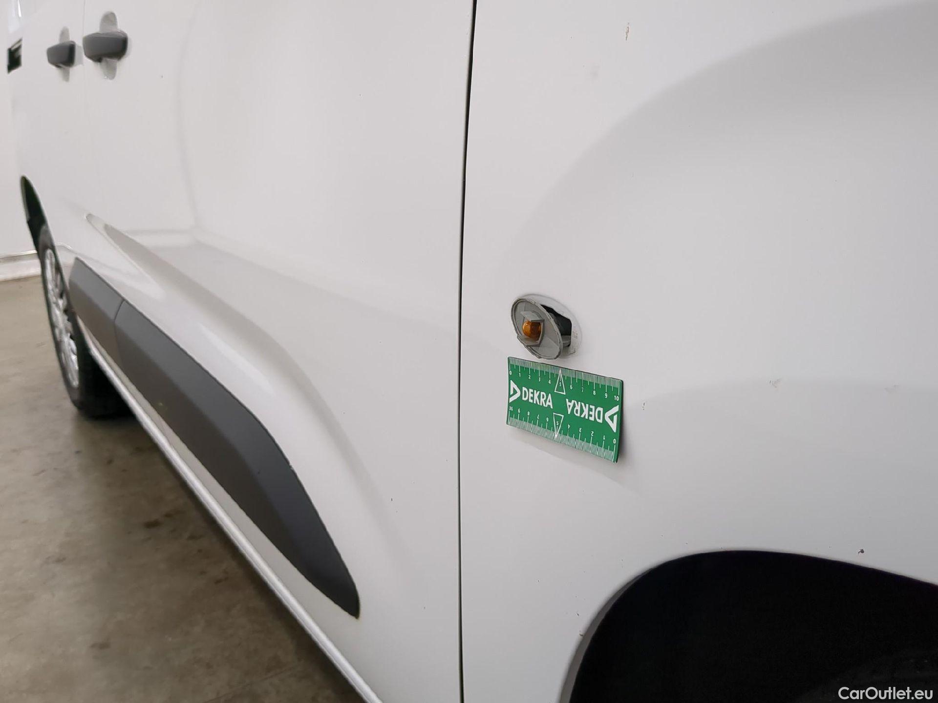  Toyota  Proace  City / 2019 / 4P / Fourgonnette 1.5 Medium 100 D-4D Business / BOITE DE VITESSE NEUVE
 #17