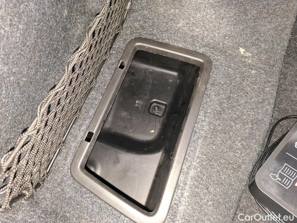  Bmw  Serie 5 Série 5 / 2020 / 4P / Berline 520d 190ch Lounge BVA8 / BATTERIE HS #11