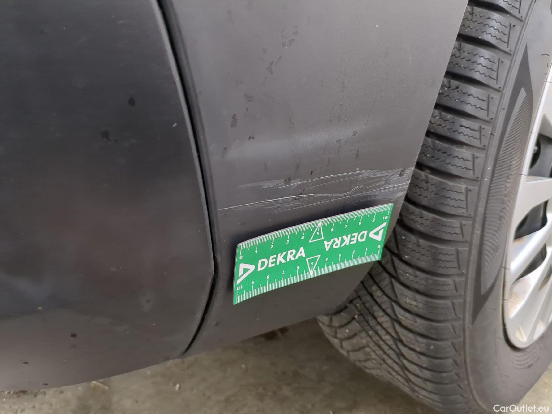  Toyota  Proace  City / 2019 / 4P / Fourgonnette 1.5 Medium 100 D-4D Business / BOITE DE VITESSE NEUVE
 #40