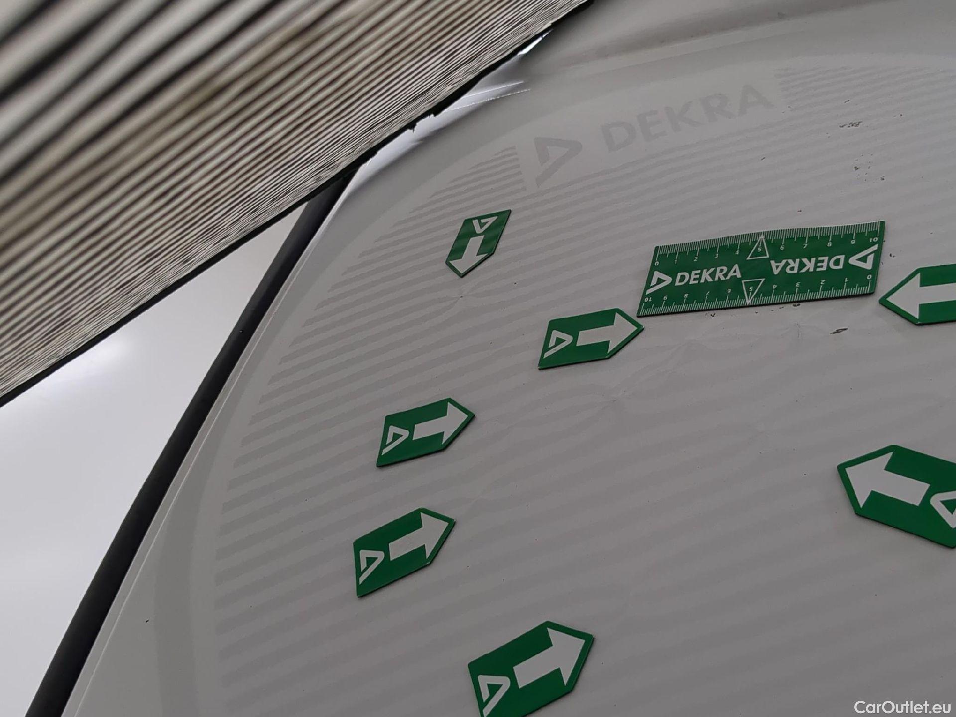  Toyota  Proace  City / 2019 / 4P / Fourgonnette 1.5 Medium 100 D-4D Business / BOITE DE VITESSE NEUVE
 #38