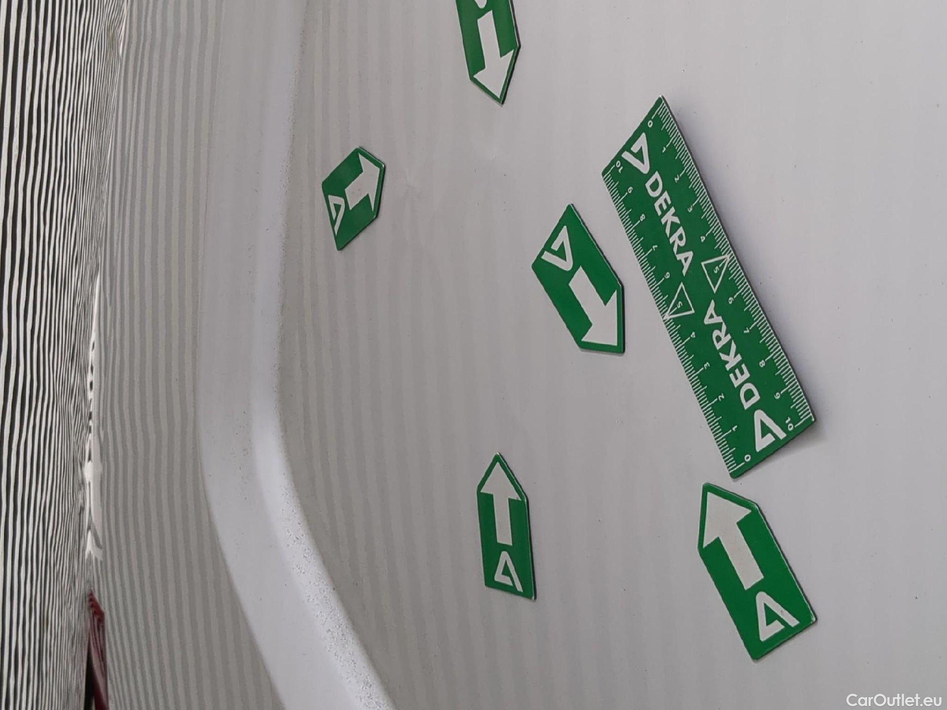  Toyota  Proace  City / 2019 / 4P / Fourgonnette 1.5 Medium 100 D-4D Business / BOITE DE VITESSE NEUVE
 #10