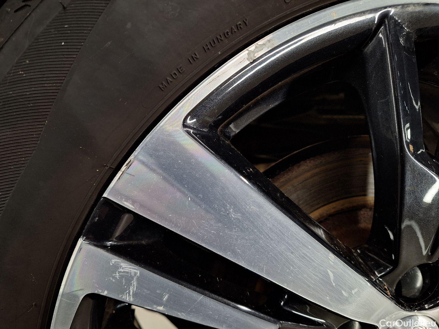  Peugeot  5008 Peugeot,  '16, Peugeot  1.2 PureTech 96kW S&S EAT8 Allure 5d #14