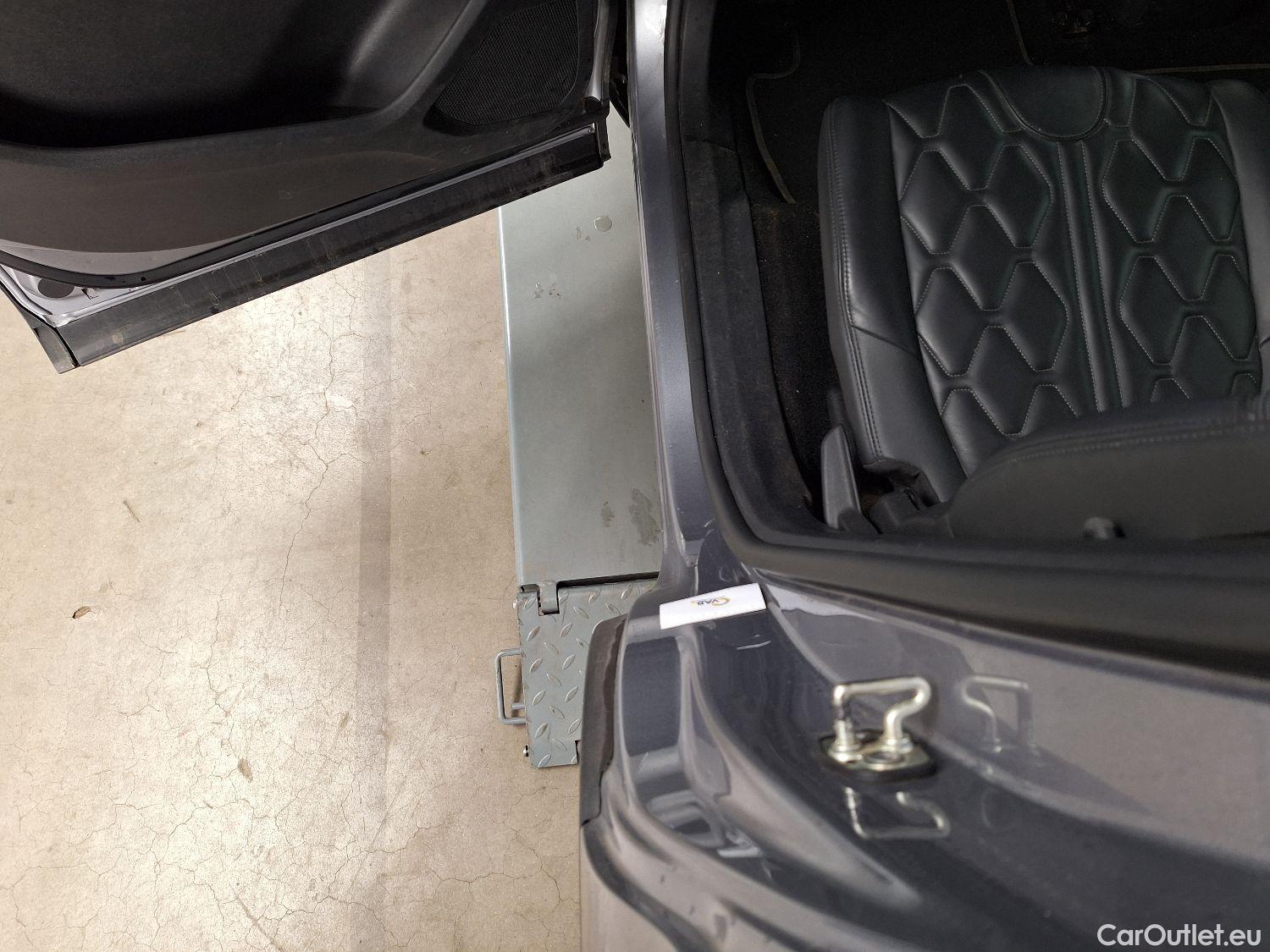  Peugeot  5008 Peugeot,  FL'20, Peugeot  1.5 BlueHDi 96kW S&S EAT8 Allure Pack #45