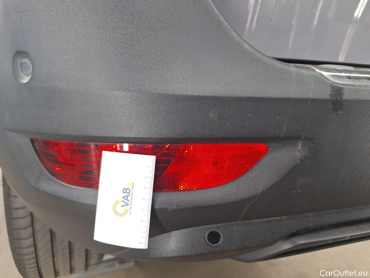  Peugeot  5008 Peugeot,  FL'20, Peugeot  1.5 BlueHDi 96kW S&S EAT8 Allure Pack #16