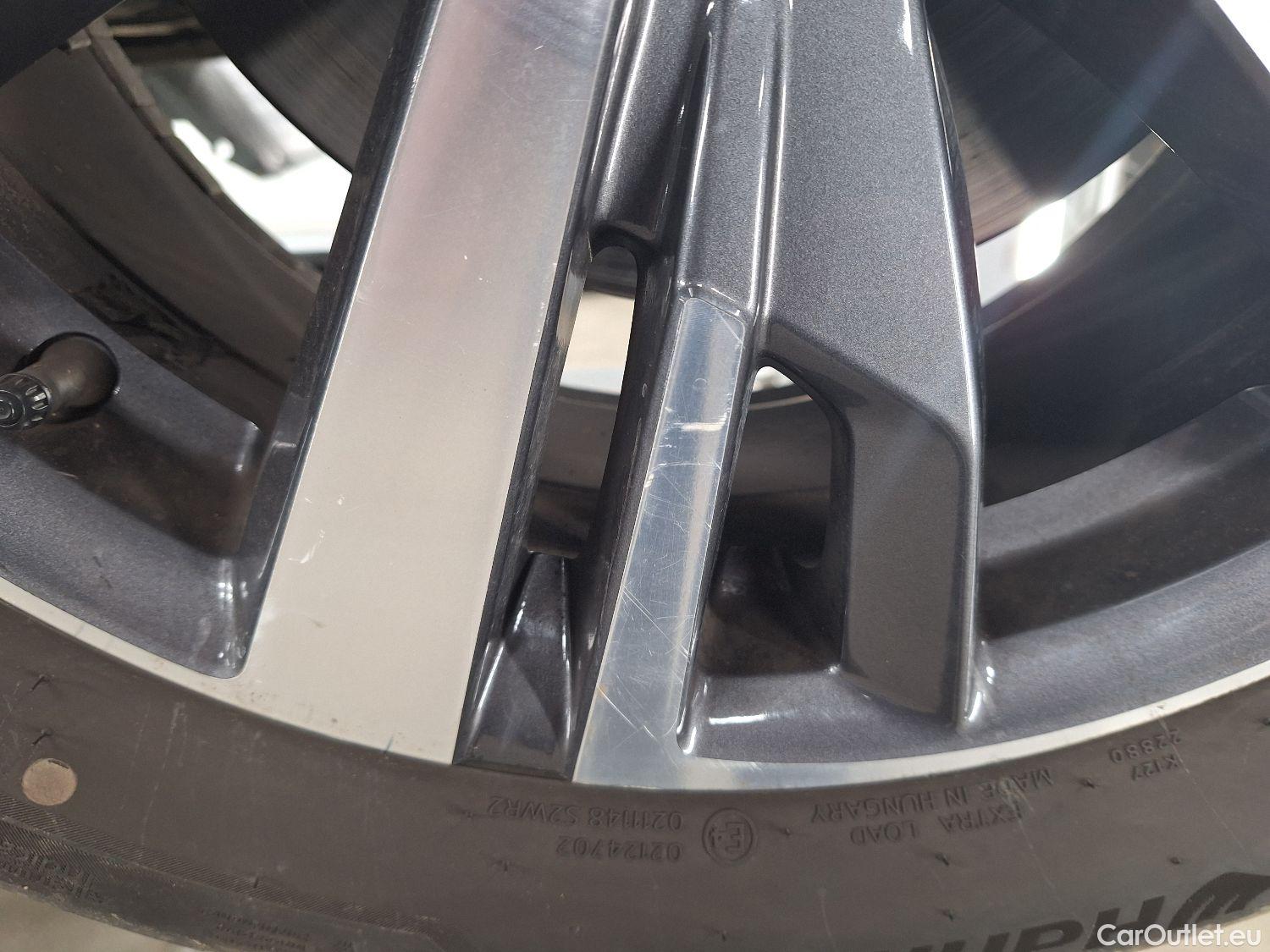  Peugeot  5008 Peugeot,  FL'20, Peugeot  1.5 BlueHDi 96kW S&S EAT8 Allure Pack #4