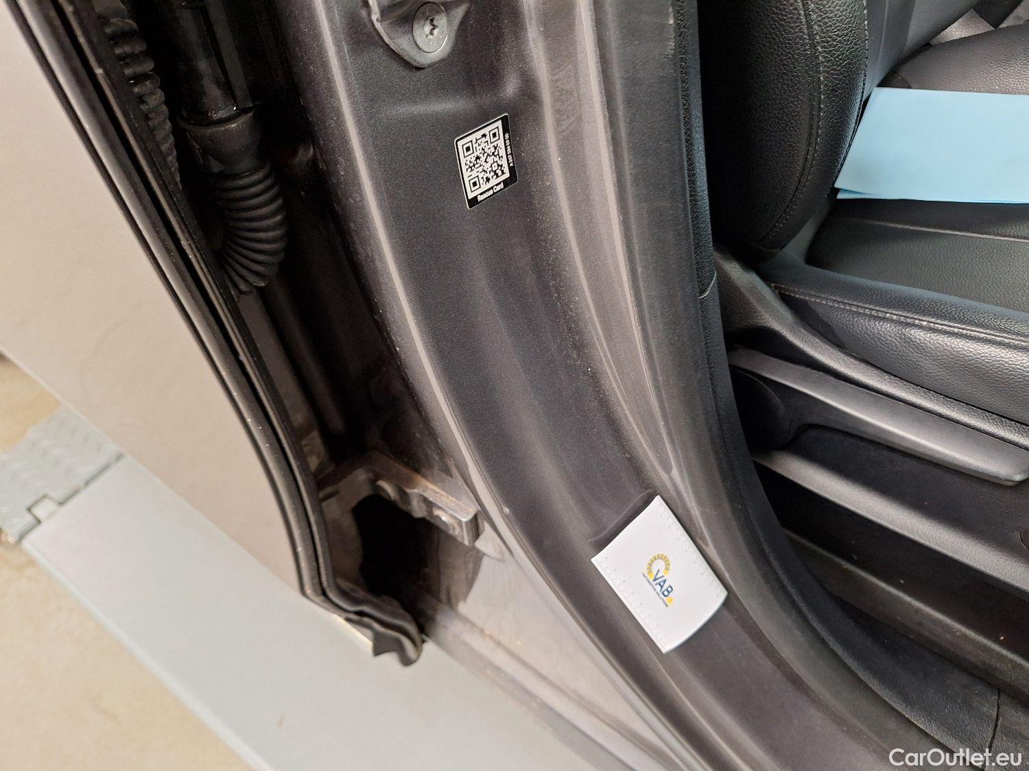  Mercedes  GLB Mercedes,  '19, Mercedes-Benz   200 d 4MATIC Business Soluti 7pl #43