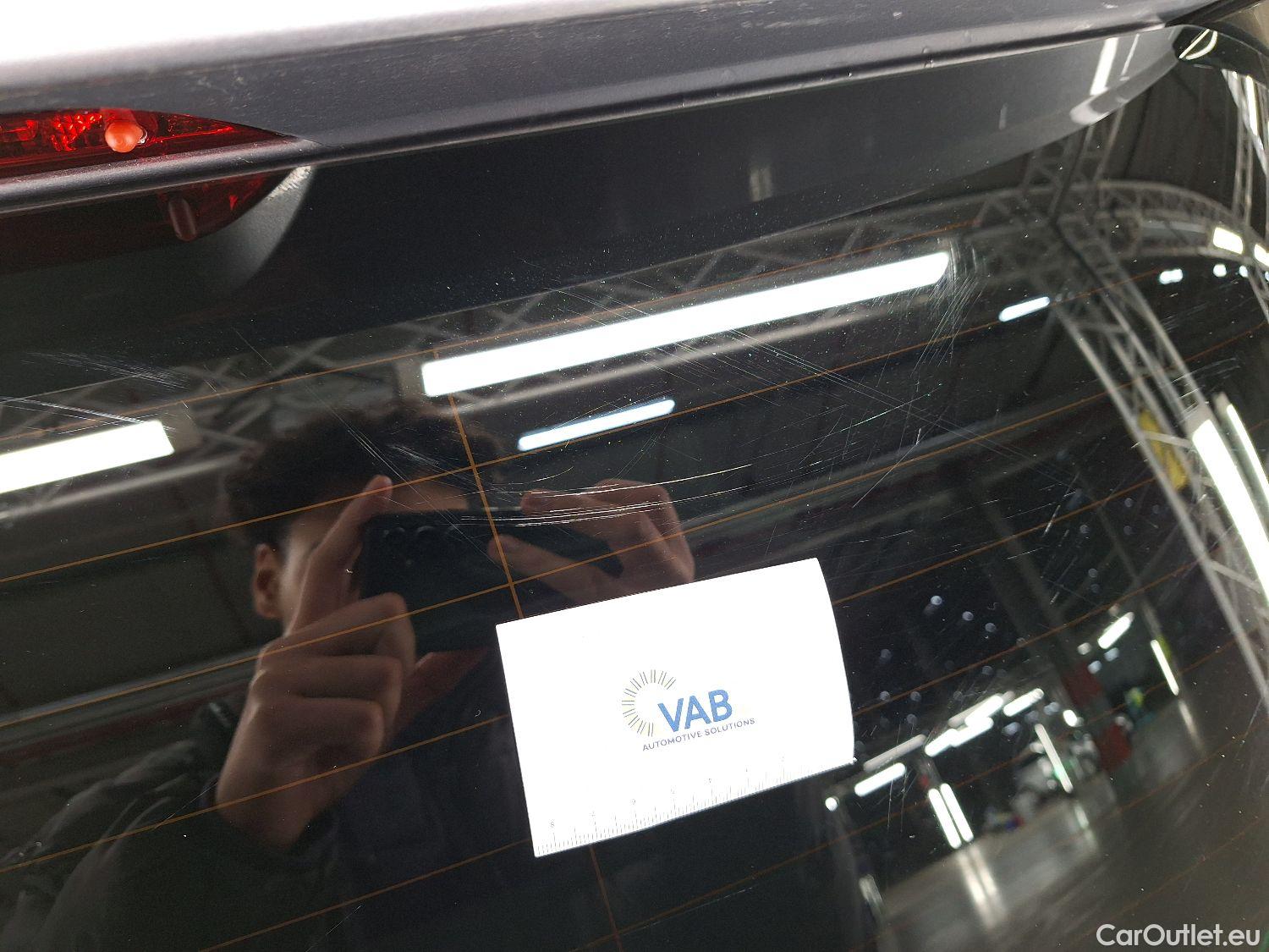  Peugeot  5008 Peugeot,  FL'20, Peugeot  1.5 BlueHDi 96kW S&S EAT8 Allure Pack #44