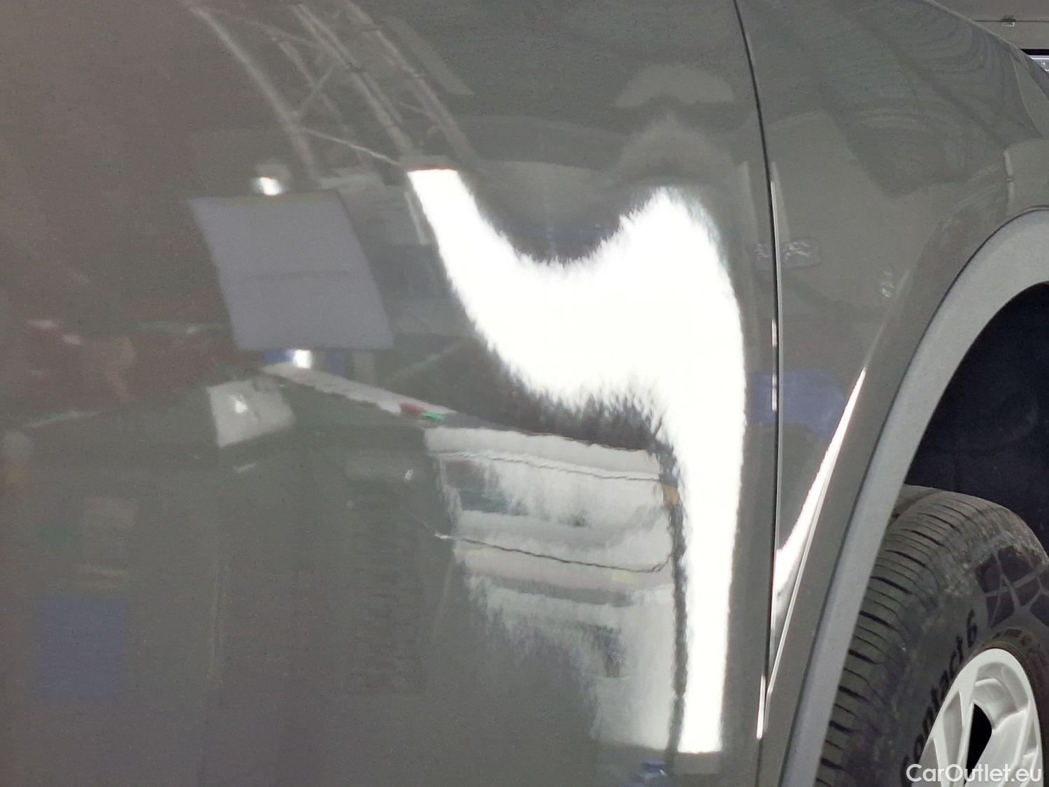  Audi  Q3 Audi,  '18, Audi  35 TDI S Tronic Business Edition 5d #9