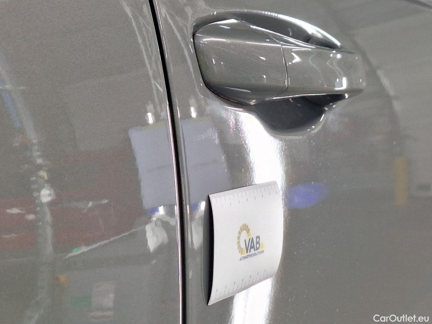  Audi  Q3 Audi,  '18, Audi  35 TDI S Tronic Business Edition 5d #8