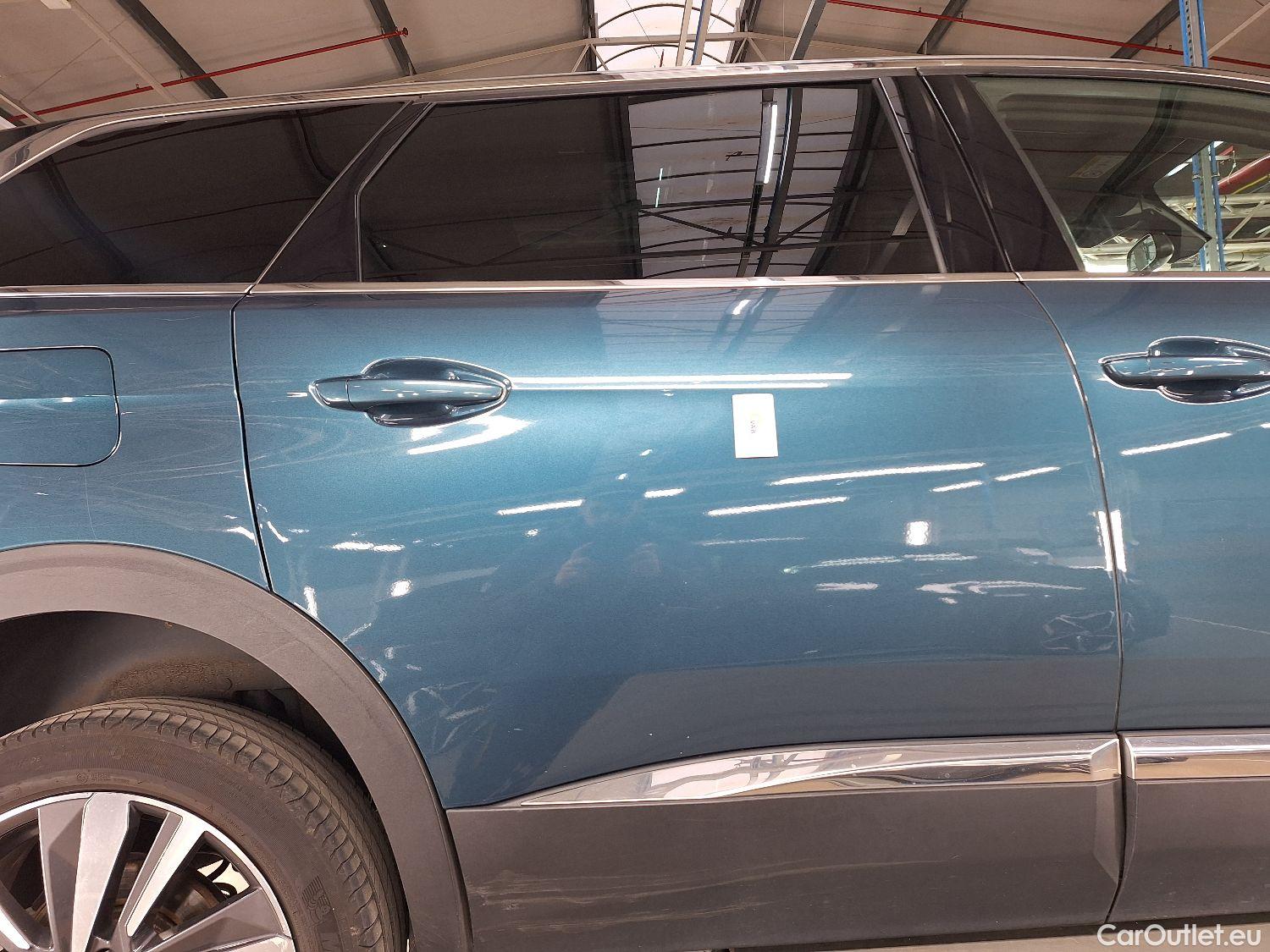  Peugeot  5008 Peugeot,  '16, Peugeot  1.5 BlueHDi 96kW S&S EAT8 GT Line 5d #36