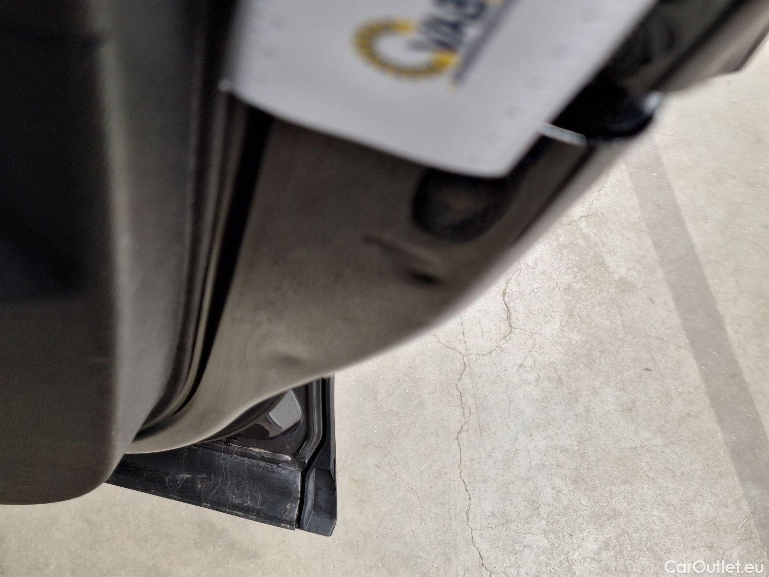  Peugeot  5008 Peugeot,  FL'20, Peugeot  1.5 BlueHDi 96kW S&S EAT8 Allure Pack #43