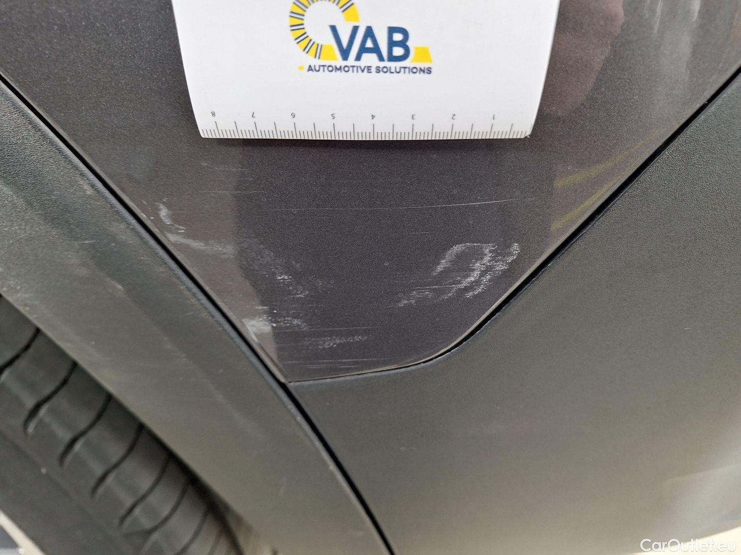  Peugeot  5008 Peugeot,  FL'20, Peugeot  1.5 BlueHDi 96kW S&S EAT8 Allure Pack #35