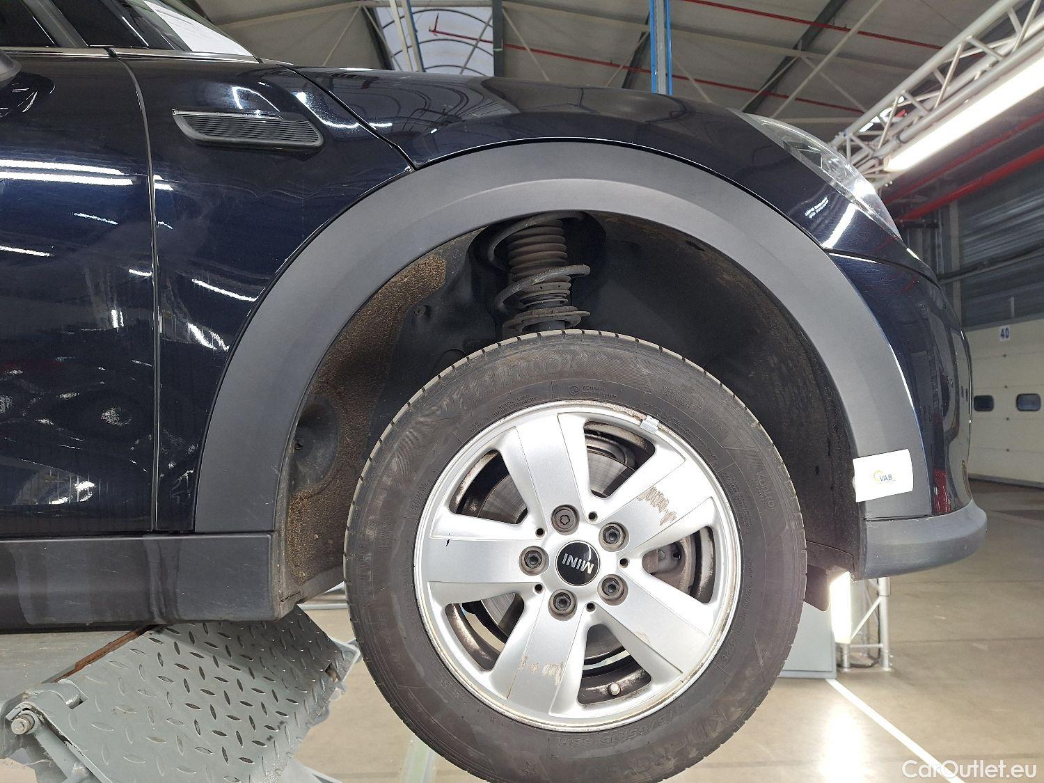  Mini  Cooper MINI, Mini 5d '14, Mini 5 door One Aut. 5d #1