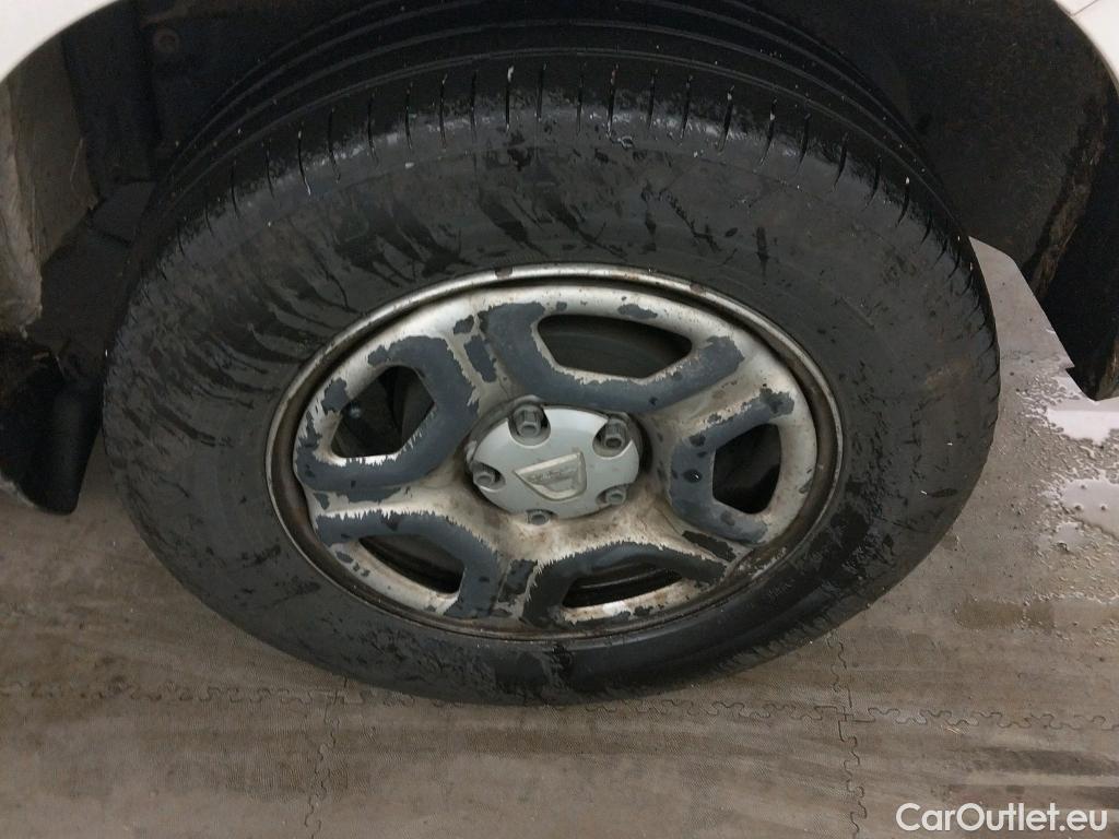  Dacia  Duster DACIA  / 2018 / 5P / todoterreno Essential Blue dCi 85kW (115CV) 4X4 #24