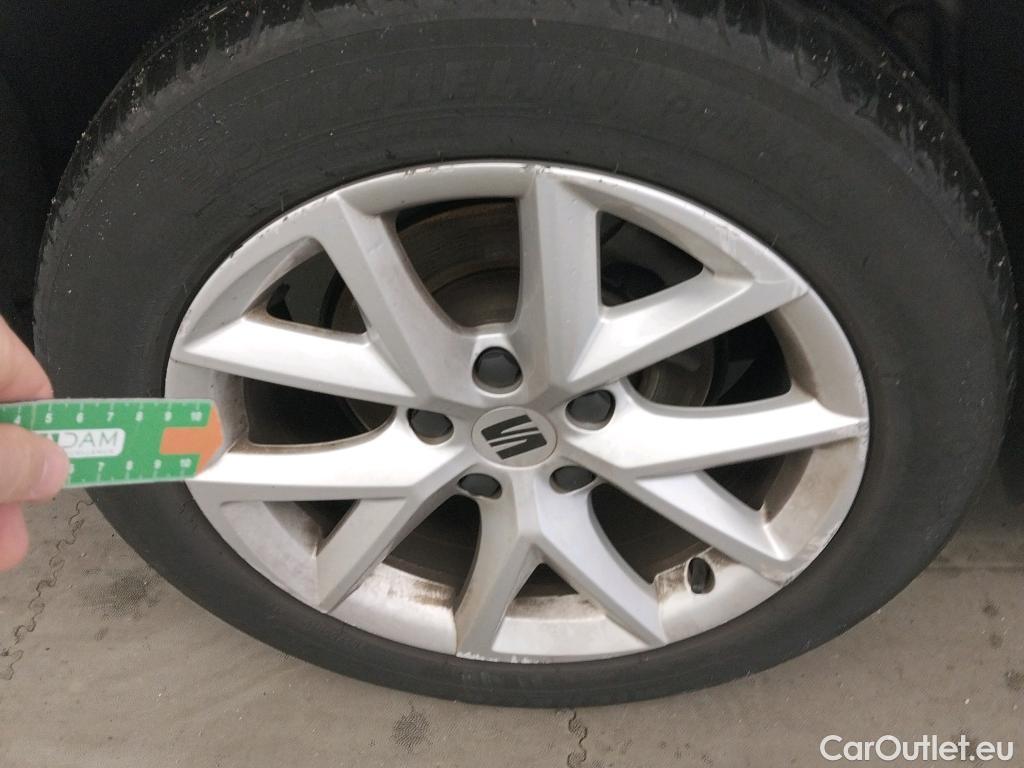  Seat  Leon SEAT Nuevo León / 2020 / 5P / familiar SP 2.0 TDI 85kW Style Go(SP) #15