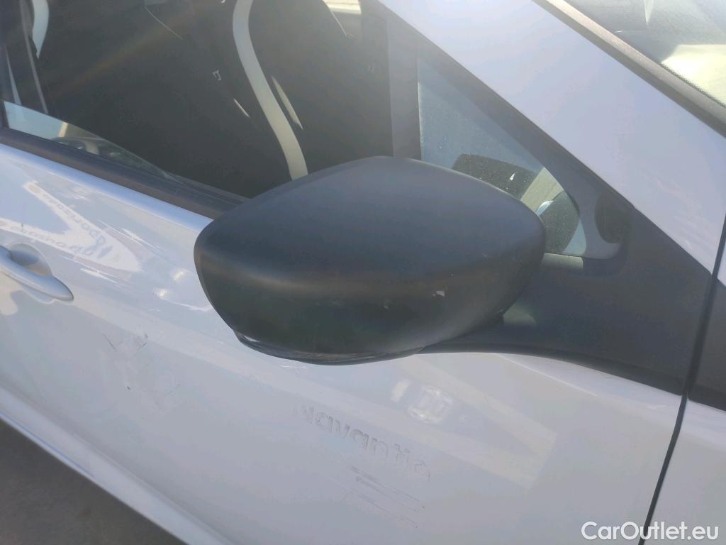  Renault  Zoe RENAULT  / 2019 / 5P / berlina con portón Life 80 kW R110 Bateria 40kWh #18