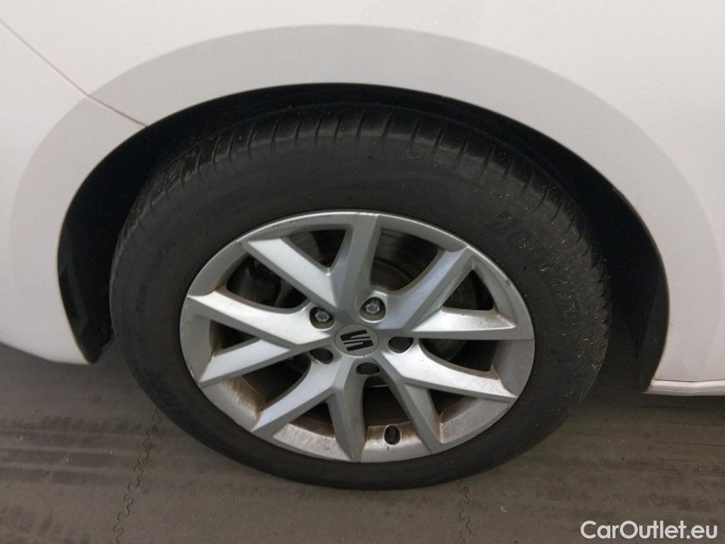  Seat  Leon SEAT Nuevo León / 2020 / 5P / familiar SP 2.0 TDI 85kW Style Go(SP) #10