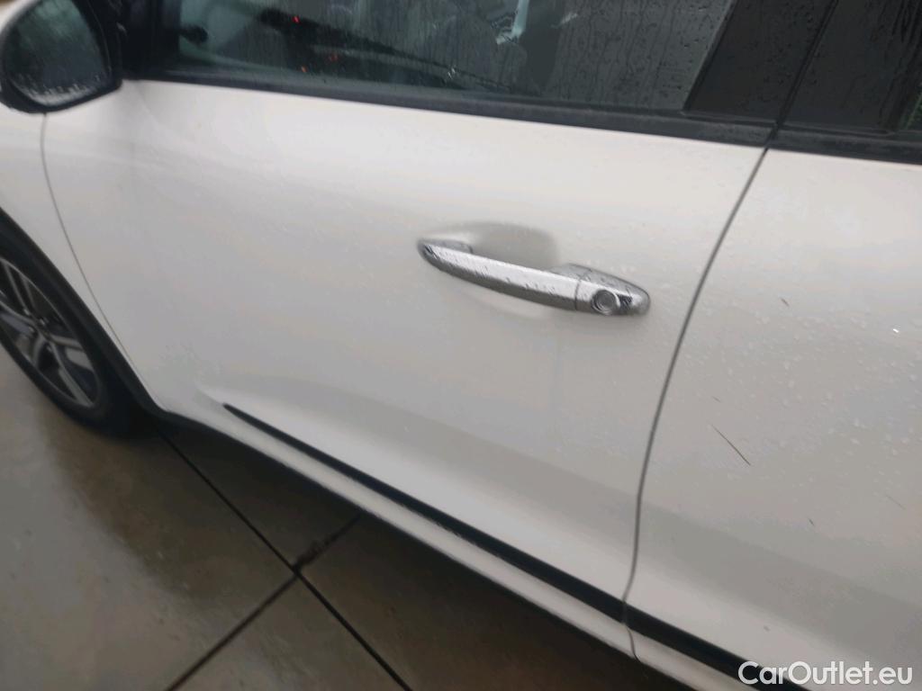  KIA  Niro KIA  / 2019 / 5P / crossover 1.6 GDi HEV 104kW (141CV) Drive #3