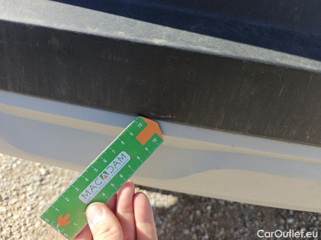  Renault  Captur RENAULT  / 2020 / 5P / todoterreno Intens TCe 90 #32