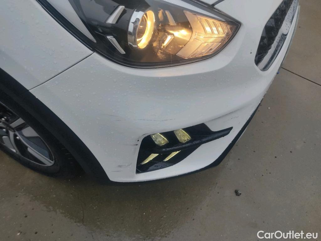  KIA  Niro KIA  / 2019 / 5P / crossover 1.6 GDi HEV 104kW (141CV) Drive #11