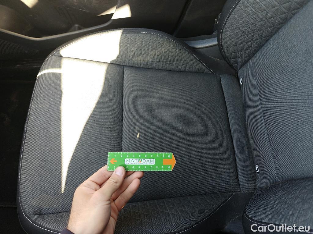  Renault  Captur RENAULT  / 2020 / 5P / todoterreno Intens TCe 90 #23