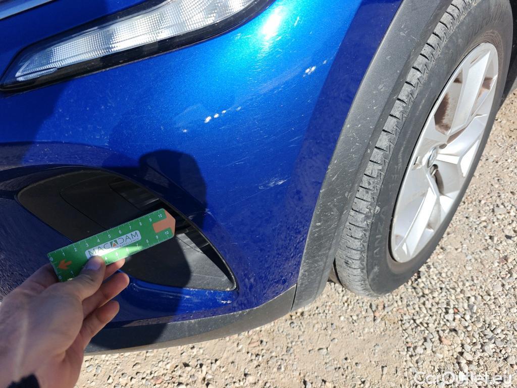  Renault  Captur RENAULT  / 2020 / 5P / todoterreno Intens TCe 90 #37