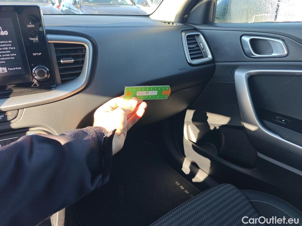  KIA  XCeed KIA  / 2019 / 5P / todoterreno 1.0 T-GDi Drive 88kW (120CV) #15