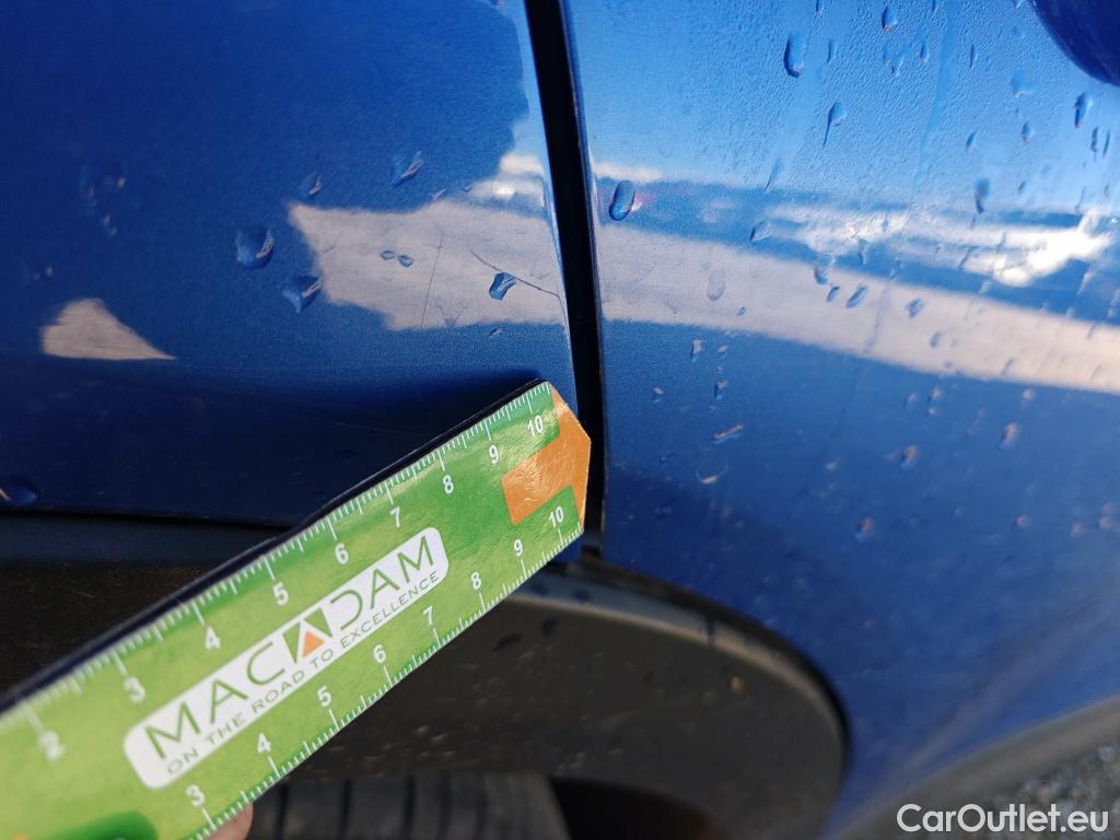  KIA  XCeed KIA  / 2019 / 5P / todoterreno 1.0 T-GDi Drive 88kW (120CV) #30