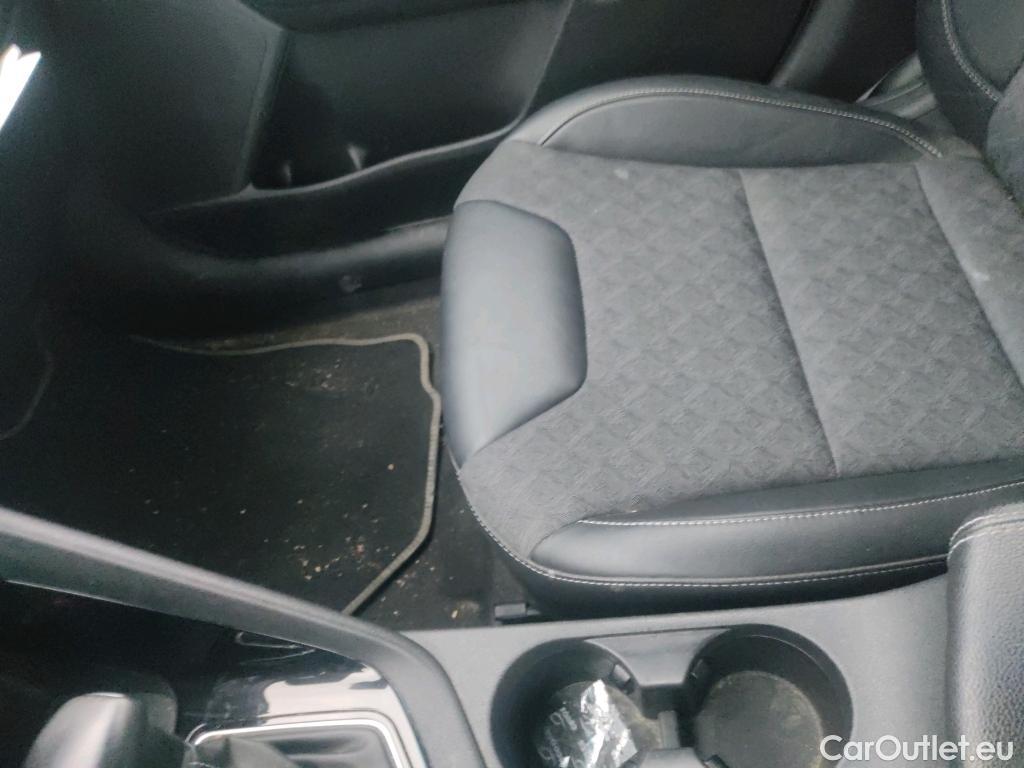  KIA  Niro KIA  / 2019 / 5P / crossover 1.6 GDi HEV 104kW (141CV) Drive #26