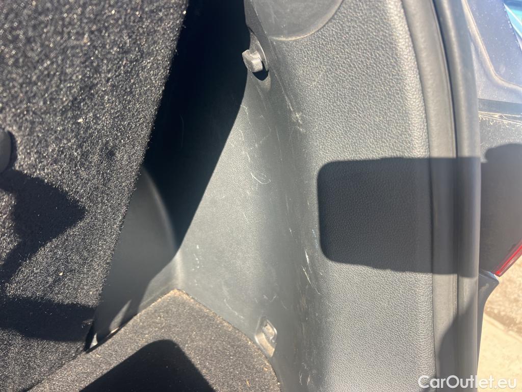  Hyundai  Santa Fe HYUNDAI  / 2021 / 5P / todoterreno 1.6 TGDi PHEV Tecno Auto 4x4 #9