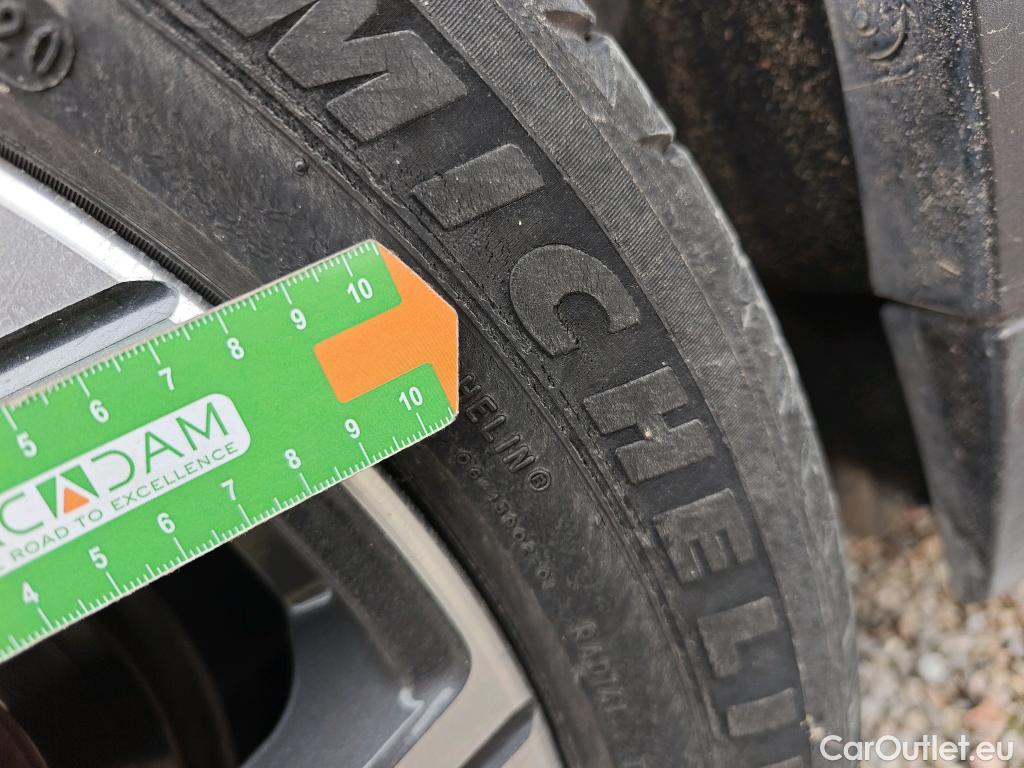  Bmw  X2 BMW  sDrive18i (CX) #51