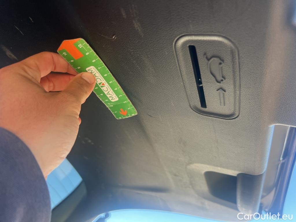  Hyundai  Tucson HYUNDAI  / 2020 / 5P / todoterreno 1.6 CRDI 100kW (136CV) 48V Tecno Sky DCT #4