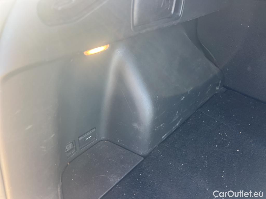  Hyundai  Tucson HYUNDAI  / 2020 / 5P / todoterreno 1.6 CRDI 100kW (136CV) 48V Tecno Sky DCT #17