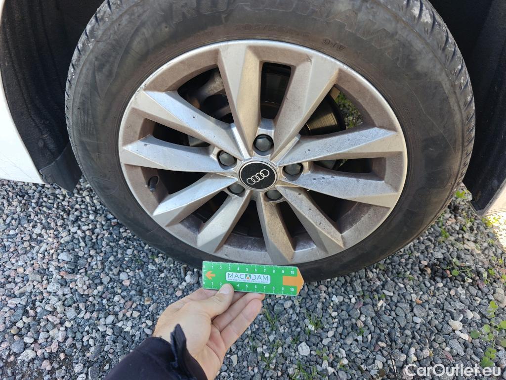  Audi  A3 AUDI  / 2020 / 5P / berlina con portón Sportback 30 TFSI 81kW (110CV) S tronic #33